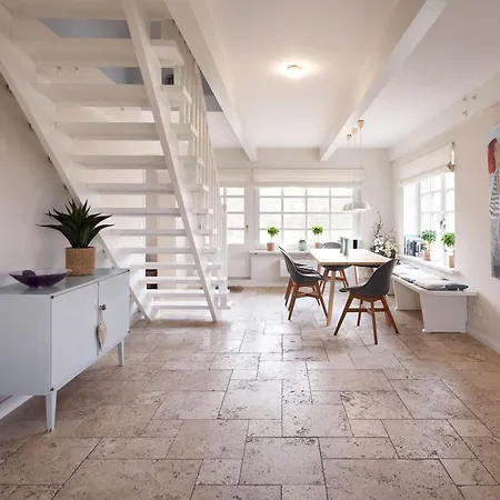 Holiday home Duenenhaus *